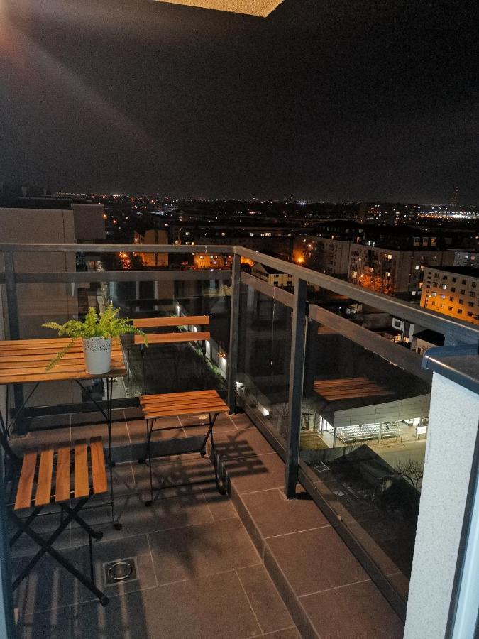 Apartamento Sunset Bucharest 84 Exterior foto
