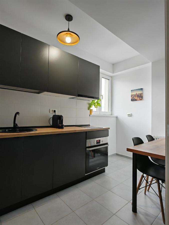 Apartamento Sunset Bucharest 84 Exterior foto