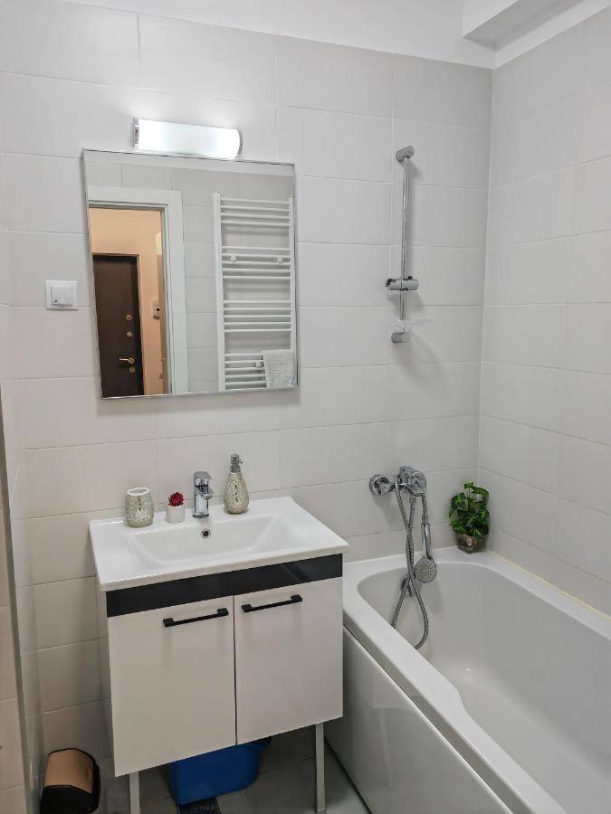 Apartamento Sunset Bucharest 84 Exterior foto